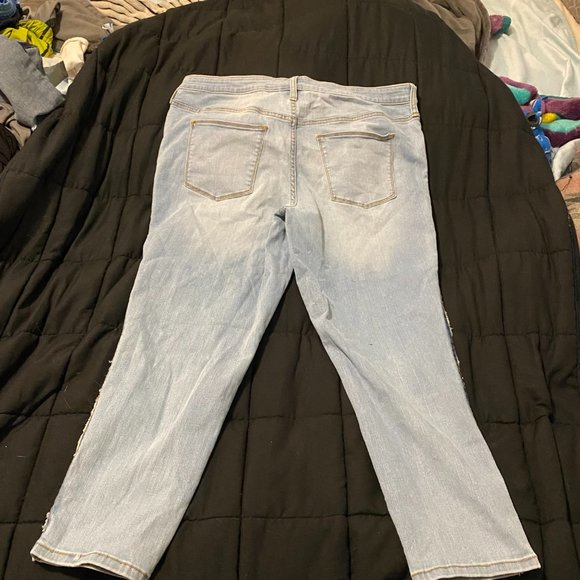 Universal Thread Skinny Jeans - Picture 4 of 4